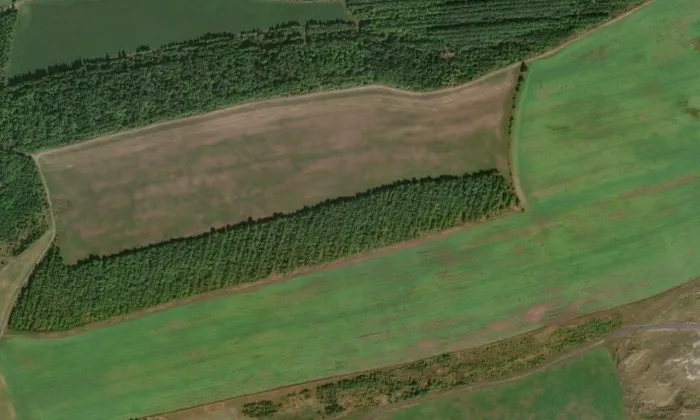 Kostel svatého Petra a Pavla (Vrskmaň) – letecký pohled