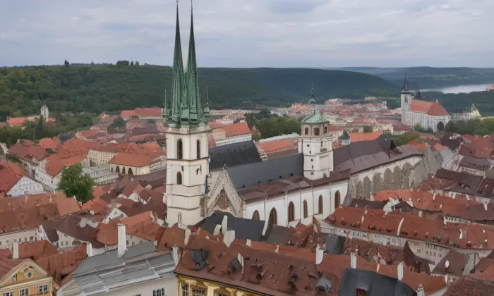 kostel svatého Tomáše (Praha) – historical