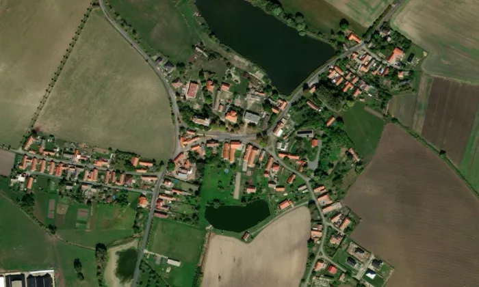Kostel svatého Václava (Žitovlice) – letecký pohled