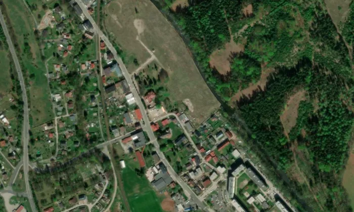 Kostel svatého Václava (Horní Staré Město) – letecký pohled
