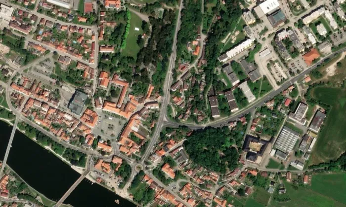 Kostel svatého Víta (Týn nad Vltavou) – letecký pohled