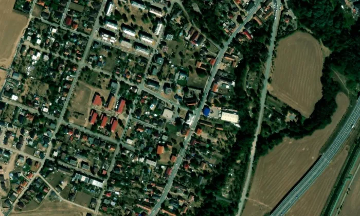 Kostel svatého Vavřince (Opatovice nad Labem) – letecký pohled