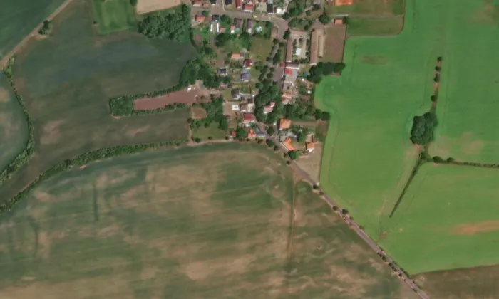 Kostel svatého Vavřince (Podlesice) – letecký pohled