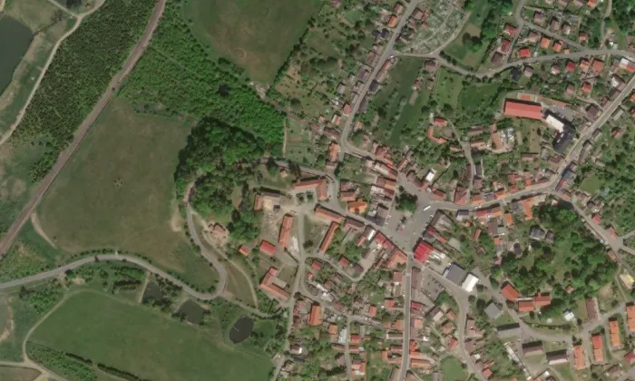 Kostel svatého Vavřince (Zbraslavice) – letecký pohled