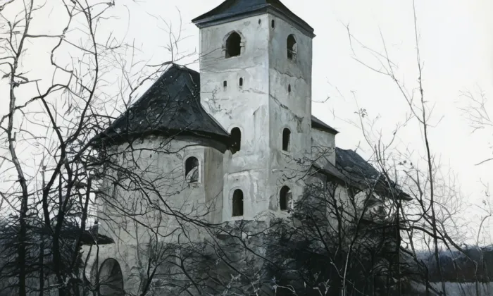 Kostel Všech svatých (Albrechtice) – historical