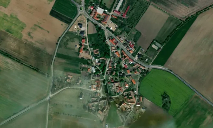Kostel Všech svatých (Přeskače) – letecký pohled