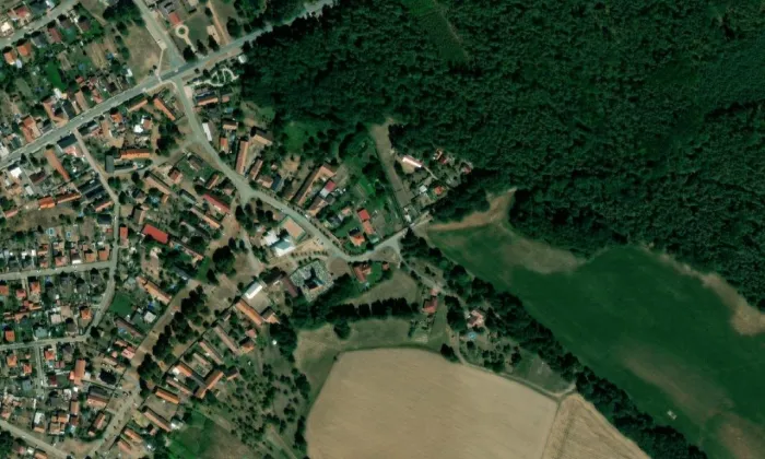 kostel Zvěstování Panny Marie (Živanice) – letecký pohled