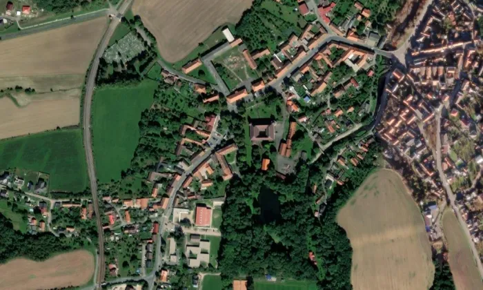 Lochovice – letecký pohled