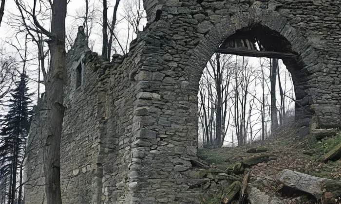 Nový hrad (Lužná) – historical