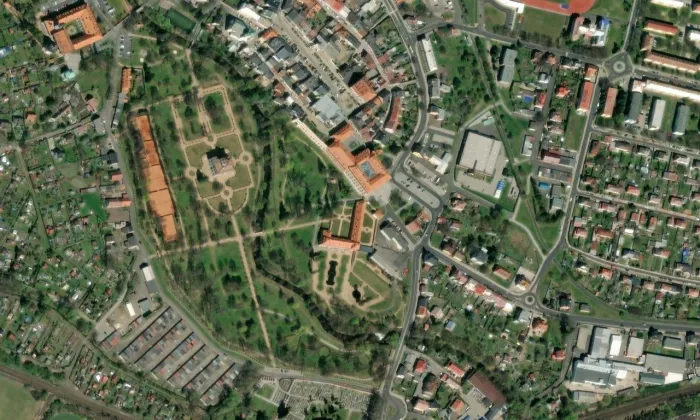 Ostrov – letecký pohled