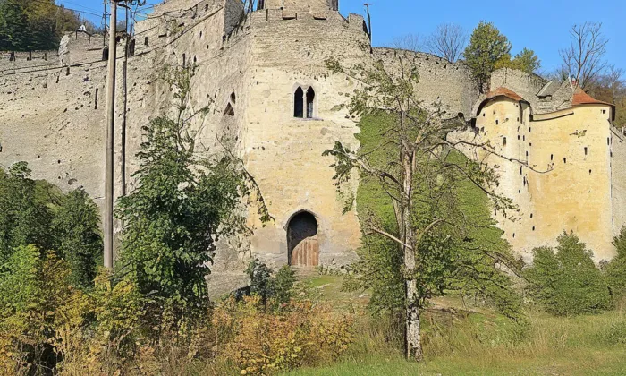 Poutnov – historical