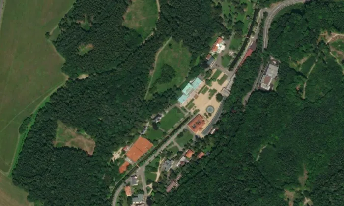 Společenský dům Luhačovice – letecký pohled