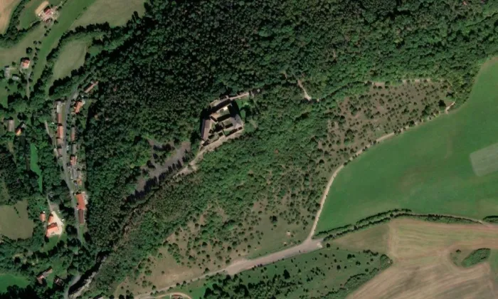 Točník – letecký pohled