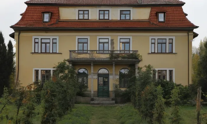 Zámek Cvrčovice – historical
