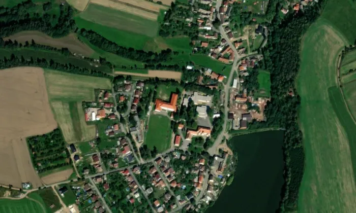 zámek Kněžice (Kněžice) – letecký pohled