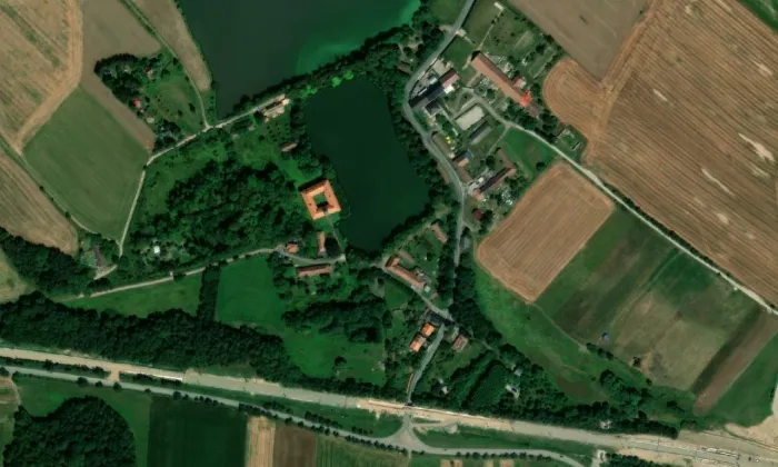 Zámek Osová – letecký pohled