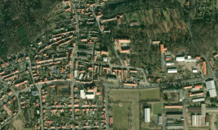 Zámek Peruc – letecký pohled