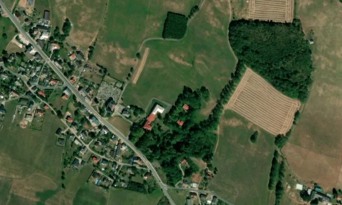 Zámek Studenec – letecký pohled