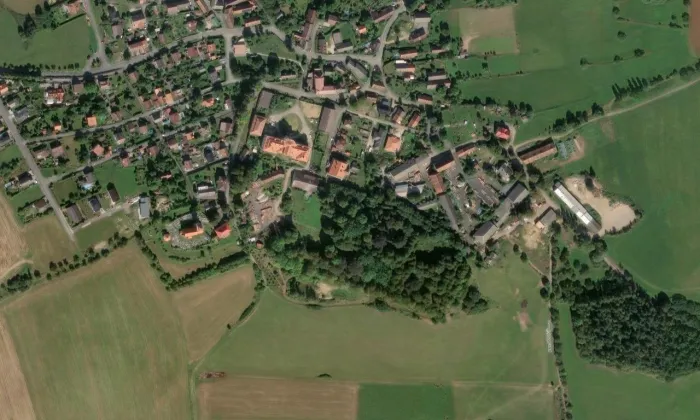 zámek Týnec – letecký pohled