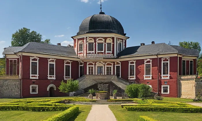 zámek Veltrusy – historical