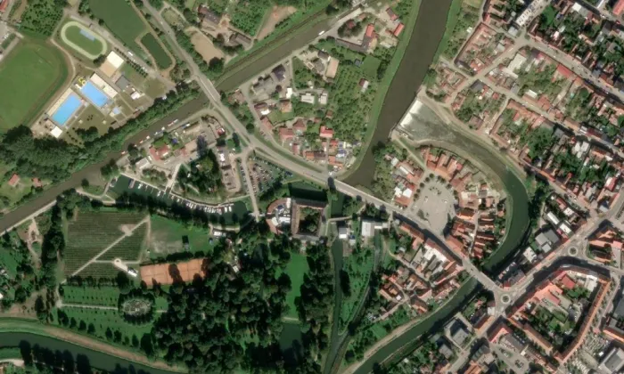 zámek Veselí nad Moravou – letecký pohled