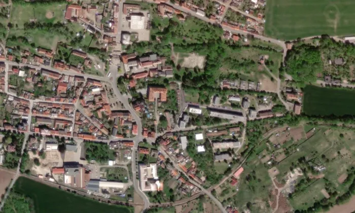zámek Zlonice – letecký pohled