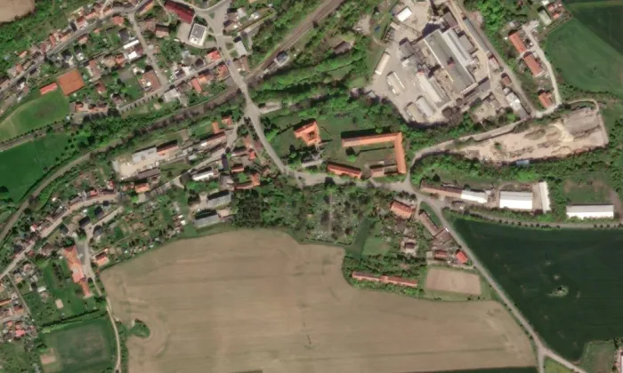 Zvoleněves – letecký pohled