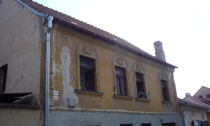 Blahoslavova 16