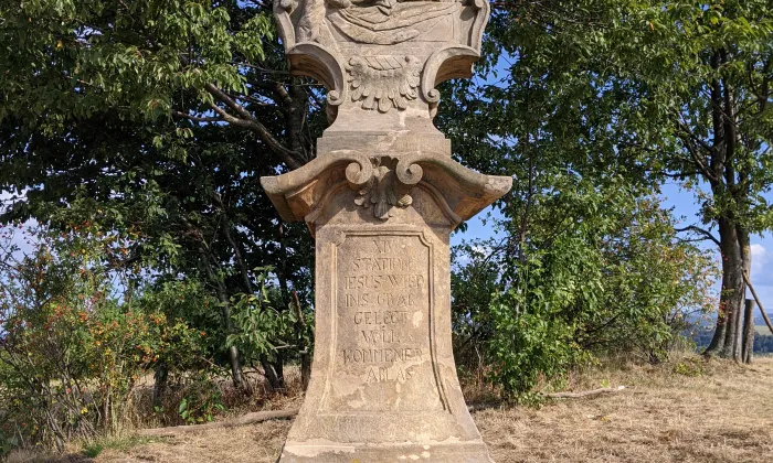 Cesta na Křížový vrch