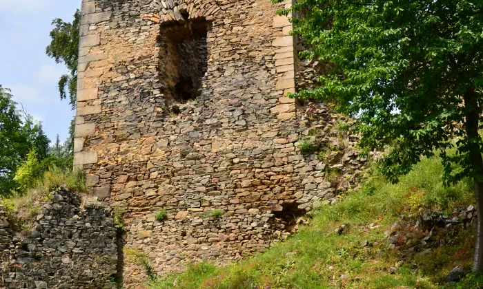 Osek (Hrad Osek)