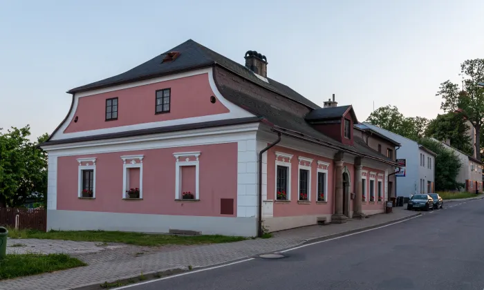 Zámek Rokytnice v Orlických horách