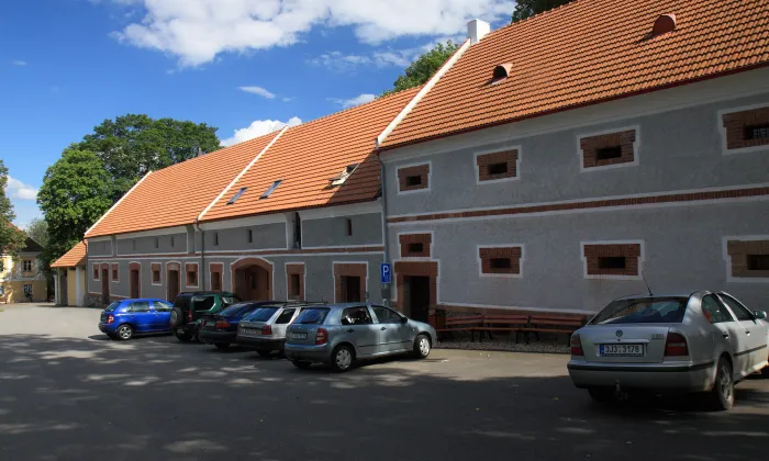 Zámek Těchobuz
