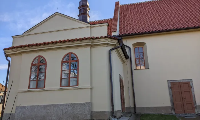 Zámek Červené Pečky