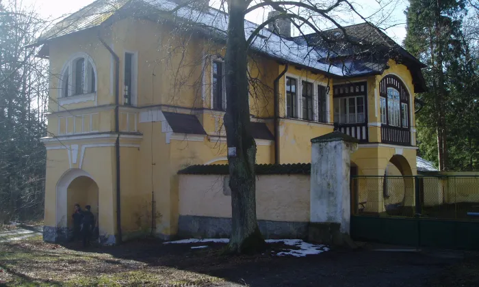 Zámeček Roželov