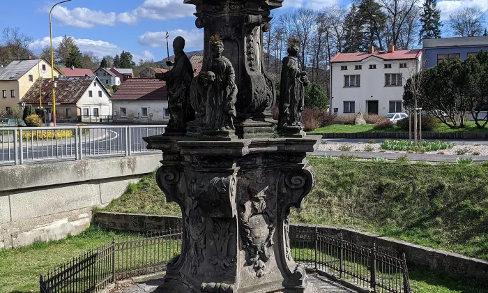 zámek Horní Police