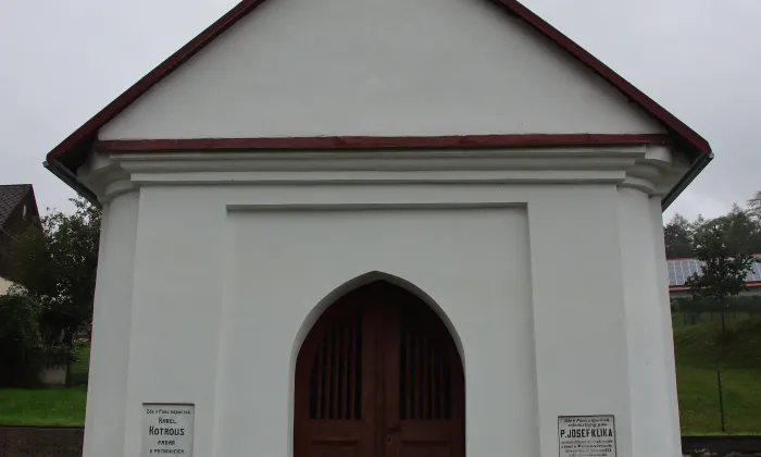 zámek Kněžice (Petrovice u Sušice)