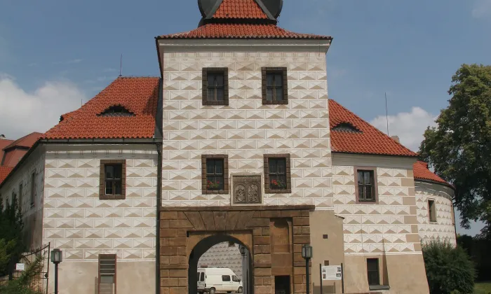 zámek Kostelec nad Černými lesy