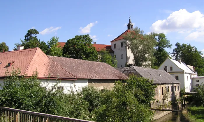 zámek Okrouhlice