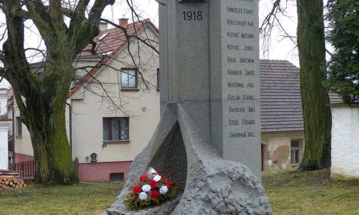 zámek Pravonín