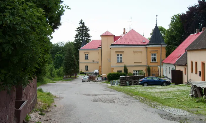 zámek Tučapy