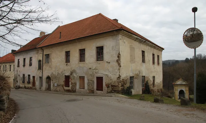 Kostel Nanebevzetí Panny Marie (Kájov)