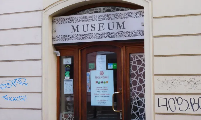 Neubergovský palác