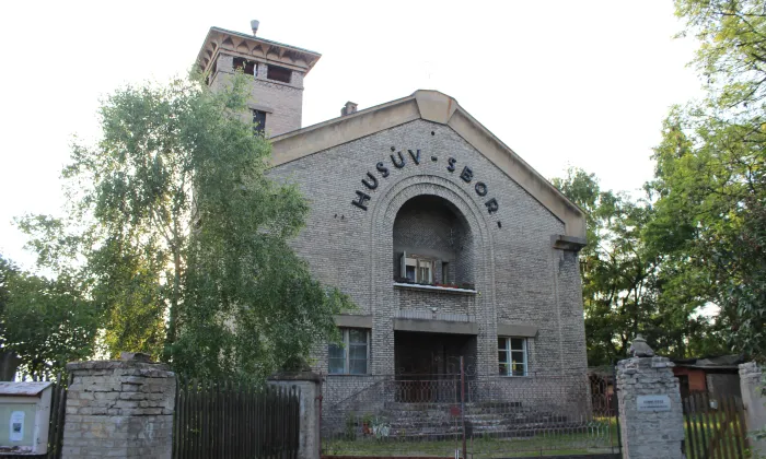 Husův sbor v Lužné