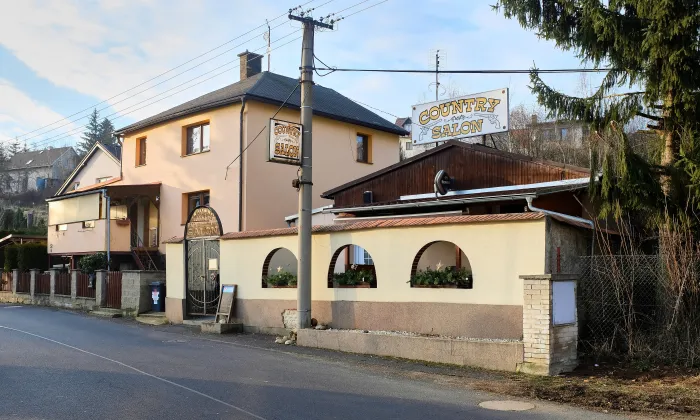 Kostel Nanebevstoupení Páně (Stará Role)