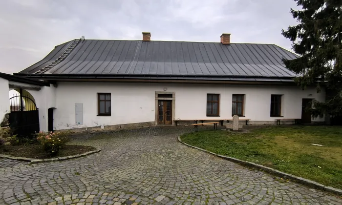 Kostel Nanebevzetí Panny Marie (Netín)