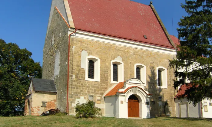 Kostel Nanebevzetí Panny Marie (Libčany)