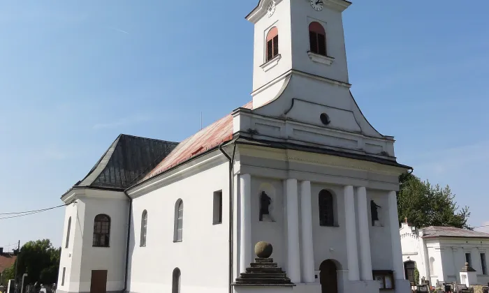 Kostel Nanebevzetí Panny Marie (Hnojník)