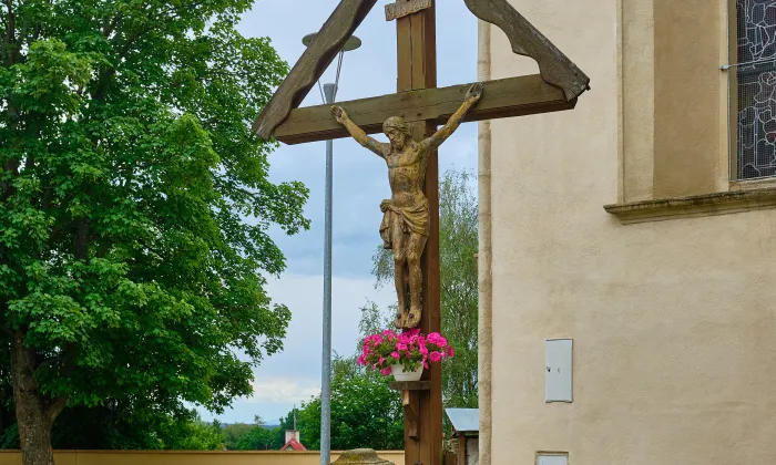 Kostel Nanebevzetí Panny Marie (Planá)