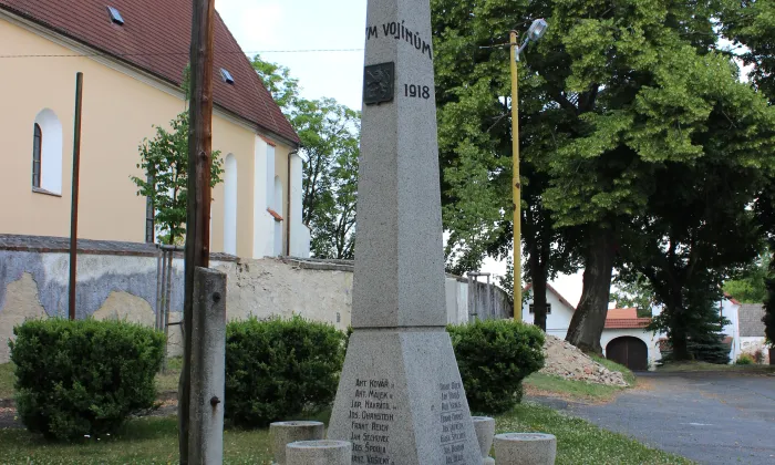Kostel Nanebevzetí Panny Marie v Keblově