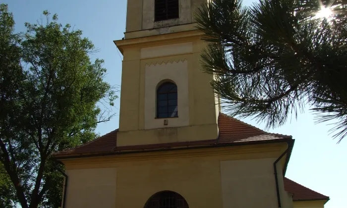 Kostel Narození Panny Marie (Nové Strašecí)